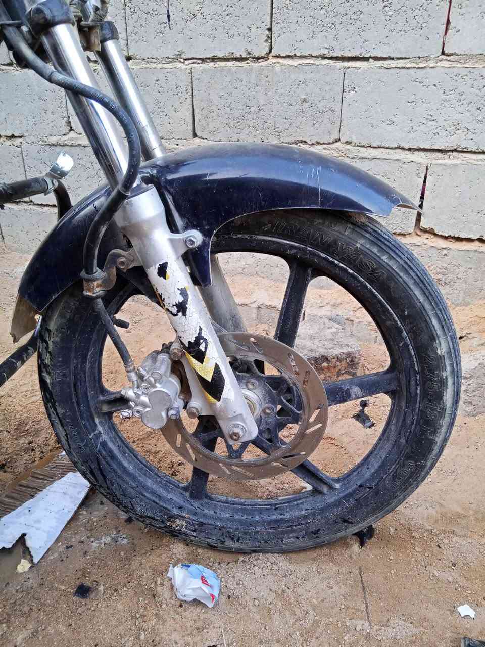 سلام عليكم
من رخصه الادمن عندي هاذ 
الماطور محروك نصف 
محرك مابيه شي ولشه وياله 
والي يفيده هاذا رقمي ***********
مامتواجد على الفيس
