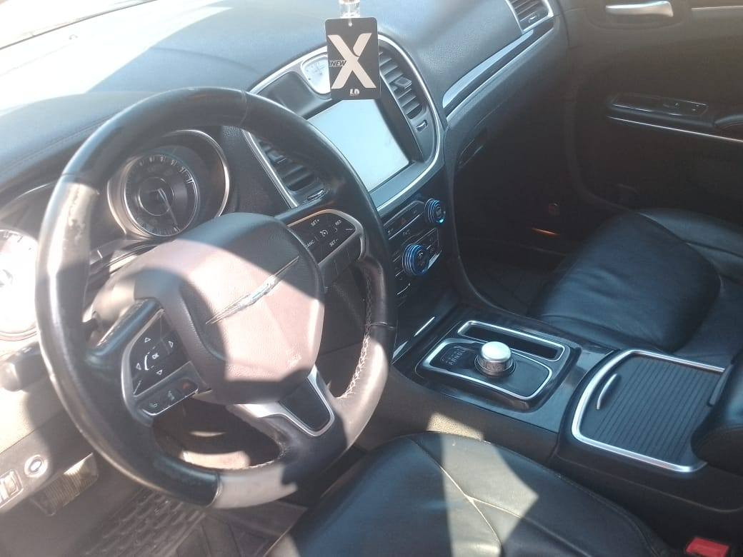 اوباما ٢٠٢٠ اصل ١٥ تبديل جاملغ امامي ايمن فقط بدون ايرباك وصبغ بسيط جاملغ خلفي ايسر طخه ستوته  
فور ويل بانوراما حساسات رادار جانبي تدفئه كشن السعر١٧٥ وبيهه مجال او مراوس بدورنكو او جيب ***********
