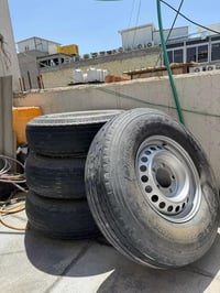 لويل • مع تايرات • بصره