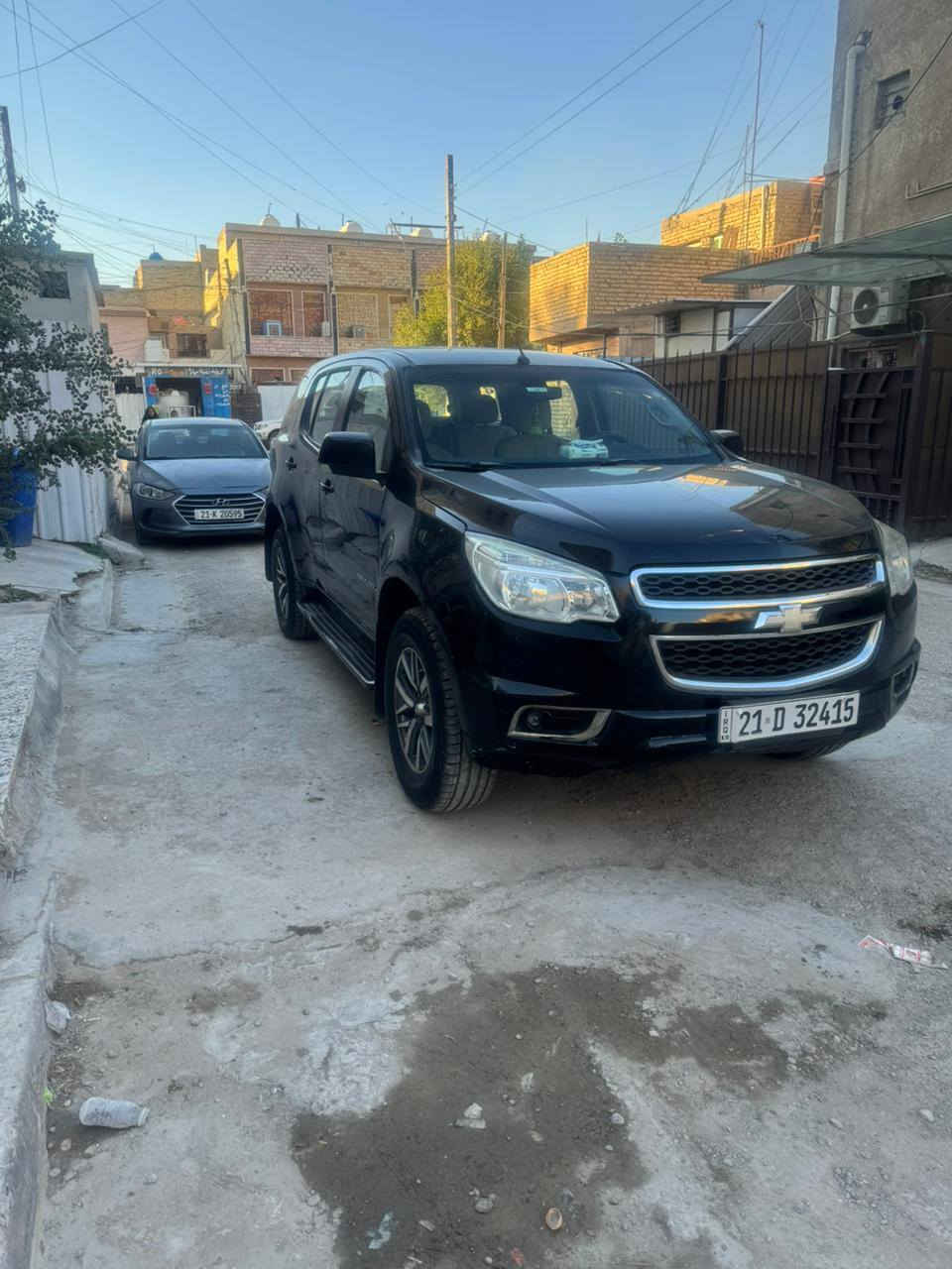 للبيع 
السعر 118 ورقه للاستفسار ***********
شوفرلية تريل بلايزر 7 راكب خليجي مكفوله
موديل 2013 رقم سليمانيه تحويل او وكاله 
محرك 6 سلندر كير اوتو محرك وكير مكفولات 
3 قطع تبريد .فور ويل
تخم تاير جديد شاده صدرها نظيف
داخل جدا نظيف.شاشه كاميرا 
سياره ع البلاد مكفوله من الضربه والصبغ 
المكان بغداد حي اور قرب فلكة صباح الخياط
