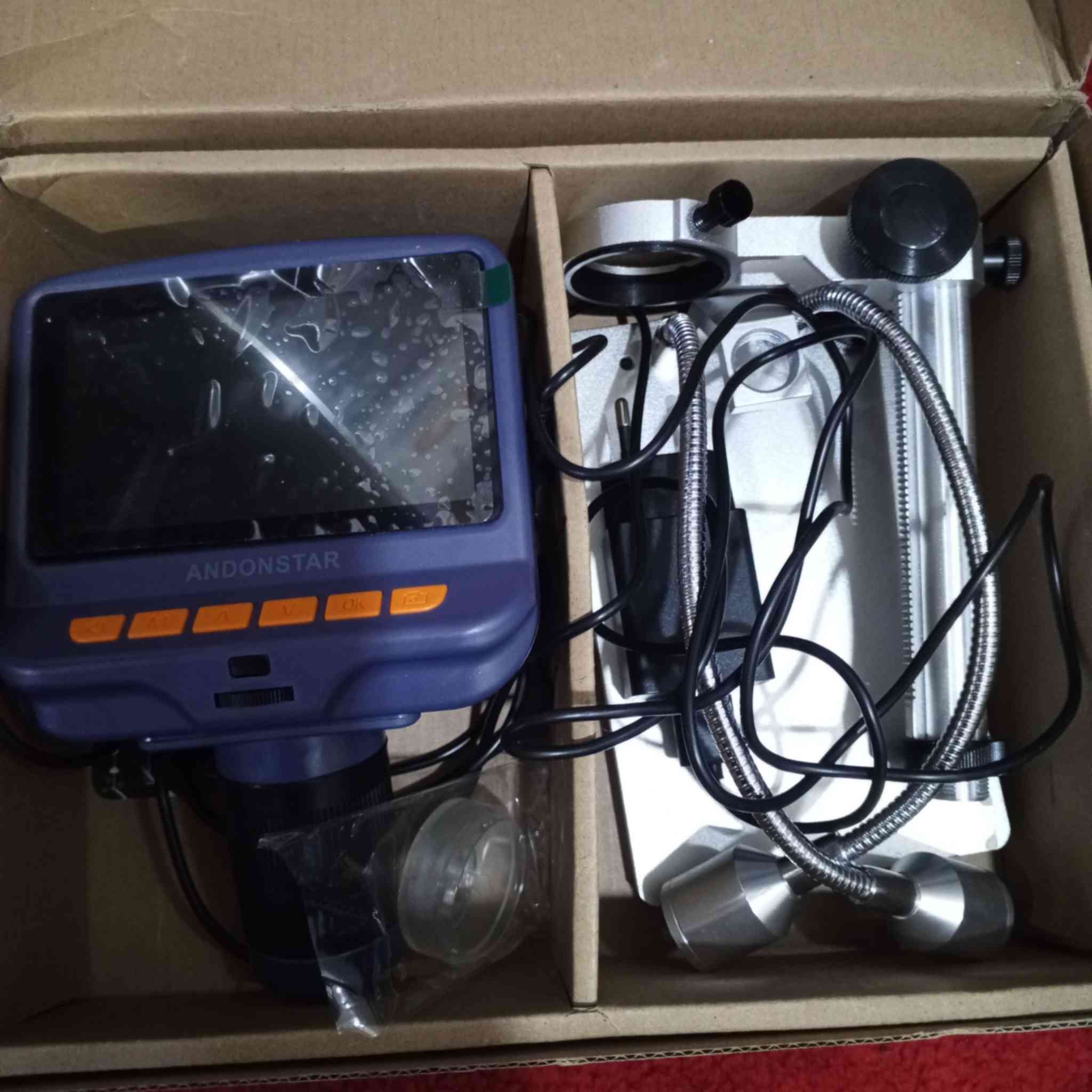 عندي مجهر الكتروني سعرو50
رقمي ***********
