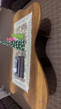 طاولة • توصيل • مكان شاميه