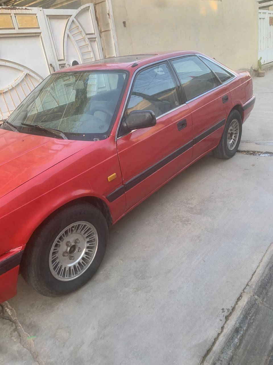 سلام عليكم مازده موديل ٩٠ كيرمكينه خيرمن الله صدر خلفي امامي جديد مابيه ضربه بس صبغ حزام للجماليه سياره بسمي سعر ٣٥ بي مجال ***********
