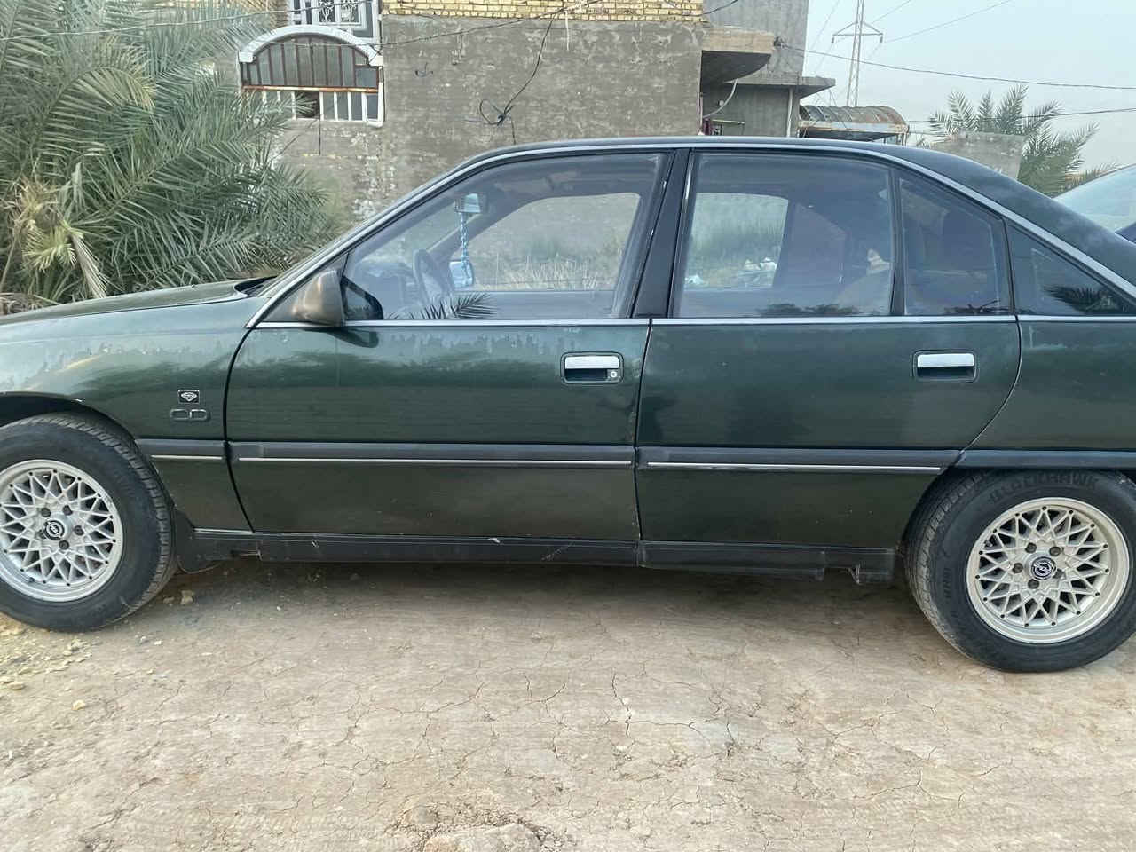 اوبل اميكا 1989 السياره خير من الله مانقصه شي تبريد خير من الله سستم صوت السياره كلها شغاله حتى سياره بلاديه مامعمره
مانقصه برغي  كير عادي مكينه وكير خير من الله سنويه لل 29 رقم انكليزي بسمي السياره مكاني نجف مشخاب سعر 42 وبيه مجال  رجا مو شراي لا تعبني رقمي *********** متواجد فيس
