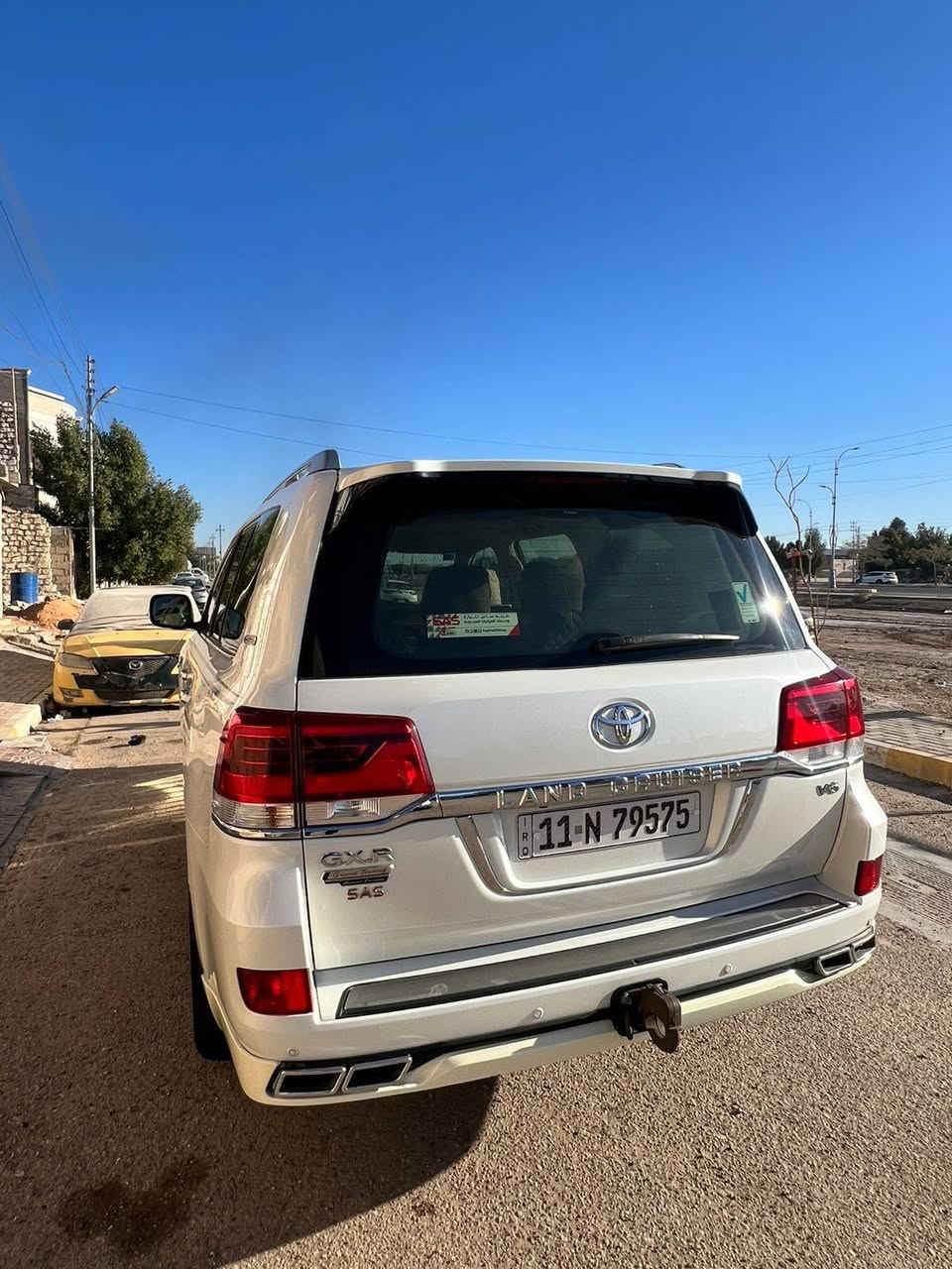 سلام عليكم ورحمه الله وبركاته
لاندكروزر جكسارا موديل 2020 ساز تحويل ثاني يوم 
جكة ابره مابيه كفالة عامة على وضع الشركة ماشية 60 الف نضافه100/100فول مواصفات 1/1عنواني الرمادي شارع 60 للاستفسار ***********
