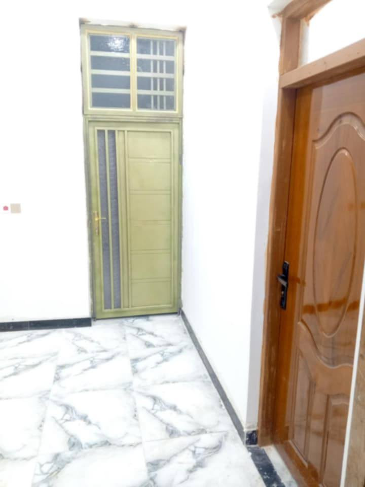 بيت زراعي بالسديناوية ١٠٠ متر أمامي ركن بنا حديث بعده مامسكون
غرفة وصالة واستقبال ومطبخ وصحيات خارجيه وداخليه واستقبال 
موقعة نهاية السايدين قرب مدرسة الجامعة

للاستفسار *********** يتوفر واتساب

https://chat.whatsapp.com/DAUdXFm5YqX38v3lRTvPuk
