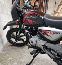 بوكسر للبيع مستعجل على بيعتها سعر 750 رجاءً بدون عمله نهايتها وهذه رقم...