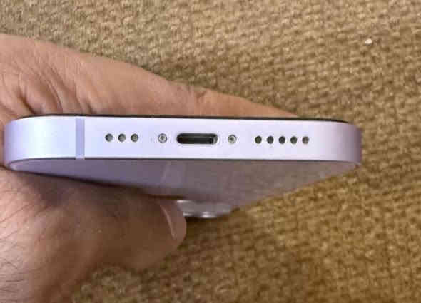 ايفون 14 عادي 
ماستر  سيمكارت واحد نظيف كلش 
بطارية 99 ذاكرة 128 مكان ديالى بعقوبة
 السعر 575 الف
***********
