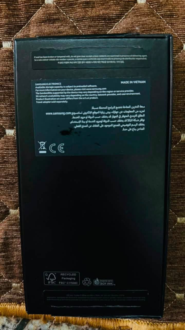 للبيع: Samsung Galaxy S24 Ultra – 256GB (لون تيتانيوم)

📱 المواصفات:
 • سعة تخزين 256 جيجابايت.
 • شريحة واحدة (Single SIM).
 • اللون: تيتانيوم.
 • الجهاز نظيف جداً، استخدام شخصي فقط.
 • مكفول.
 • مع الكرتون وجميع الملحقات الأصلية.
 • محدث إلى آخر إصدار رسمي.
 • خالٍ من الخدوش والطكات.
 • لم يدخل الصيانة نهائياً.
 • لم يُفتح ولم يتم فك أي برغي.
 • البطارية أصلية ولم يتم تبديلها أو إصلاحها.
 • يعمل بكفاءة 100% ولا يشكو من أي عطل.

📍 الموقع: بغداد – البلديات

📞 للتواصل: ***********
