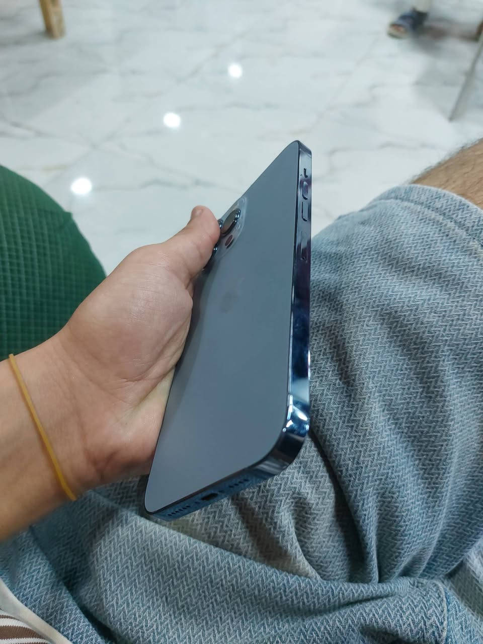 ايفون 13 برو ماكس 

نضيف حيل ل جهاز 
ذاكره 256
بطاريه 100
مبدل شاشه نوعيه كلش حلوه 
مبدل بطاريه اصليه بيها ضمان 

سعره 475
مكاني ابو غريب حي الرساله 
***********
***********
