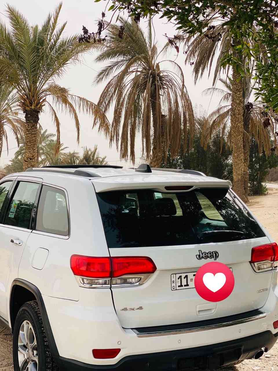 يالله الهم صلي على محمد وعلى ال محمد سياره جيب شيروكي 2015 سياره فول مواصفات زايعه الفول 
فتحه سقف 
تبريد تتفئه ستيرن كشنات 
خزن ميموري
اشاير بالمري 
تشغيل عن بعد 
اربع وضعيات قياده
صندوق كهربائي 
لايت عدسه زنون بل كامل
سياره على وضع الشركه 
رقم بغداد بسمي تحويل ثاني يوم مكان السياره ناصريه مركز الشراي بخدمته خابر راعيه ***********
