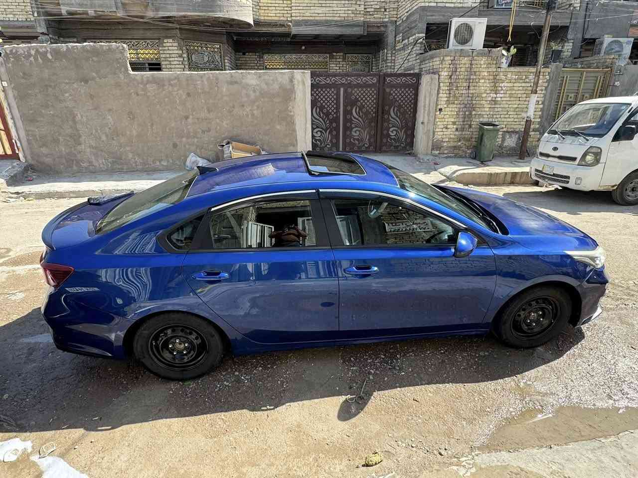 سلام وعليكم
كيا فورتي لبيع مودل 19
حادثه بنيد فقط بدون دواخل
كير محرك مامفتوح بلاد
صدر نص عمر
تبريد ثلج ❄️ 
سعر 118 
رقم ***********
