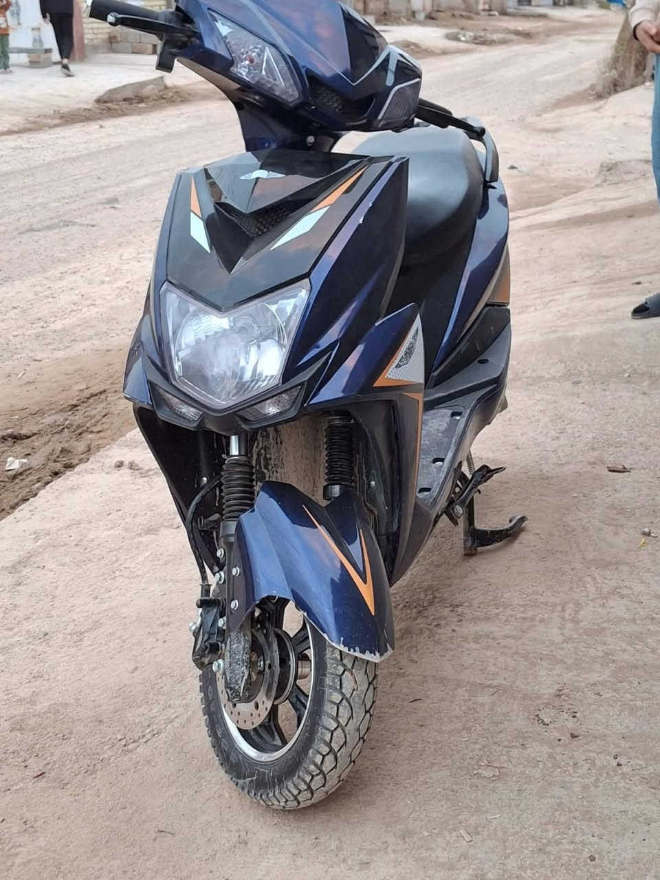 سلام عليكم هاي الدراجه للبيع دراجه مشترينه بمليون وربع ورايديه٧٥٠ وبيه مجال
للاستفسار ***********
