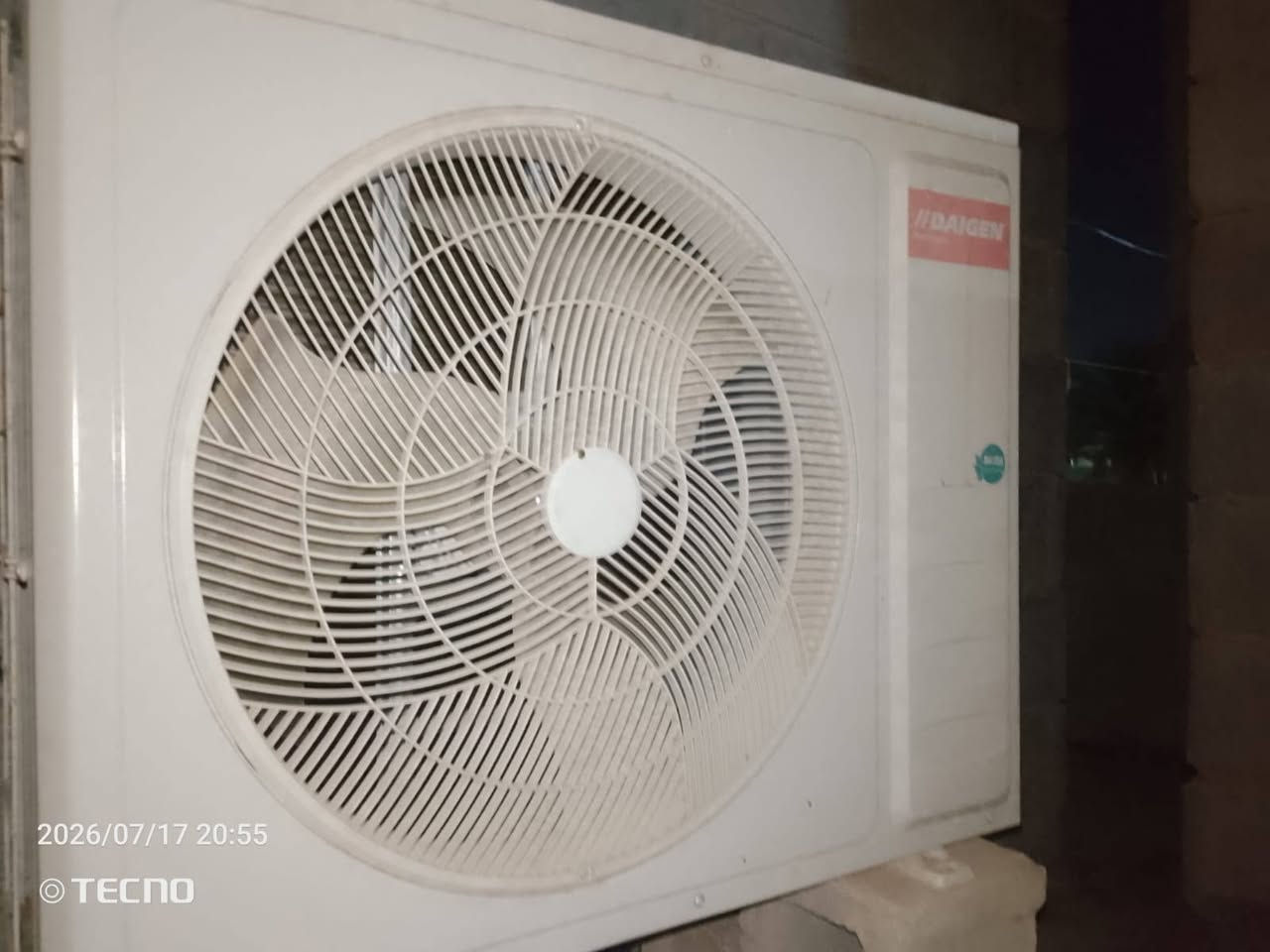 سبلت مستخدم للبيع النوع دايگن 2 طن للتواصل والاستفسار بخصوص السعر الاتصال على الرقم ***********
