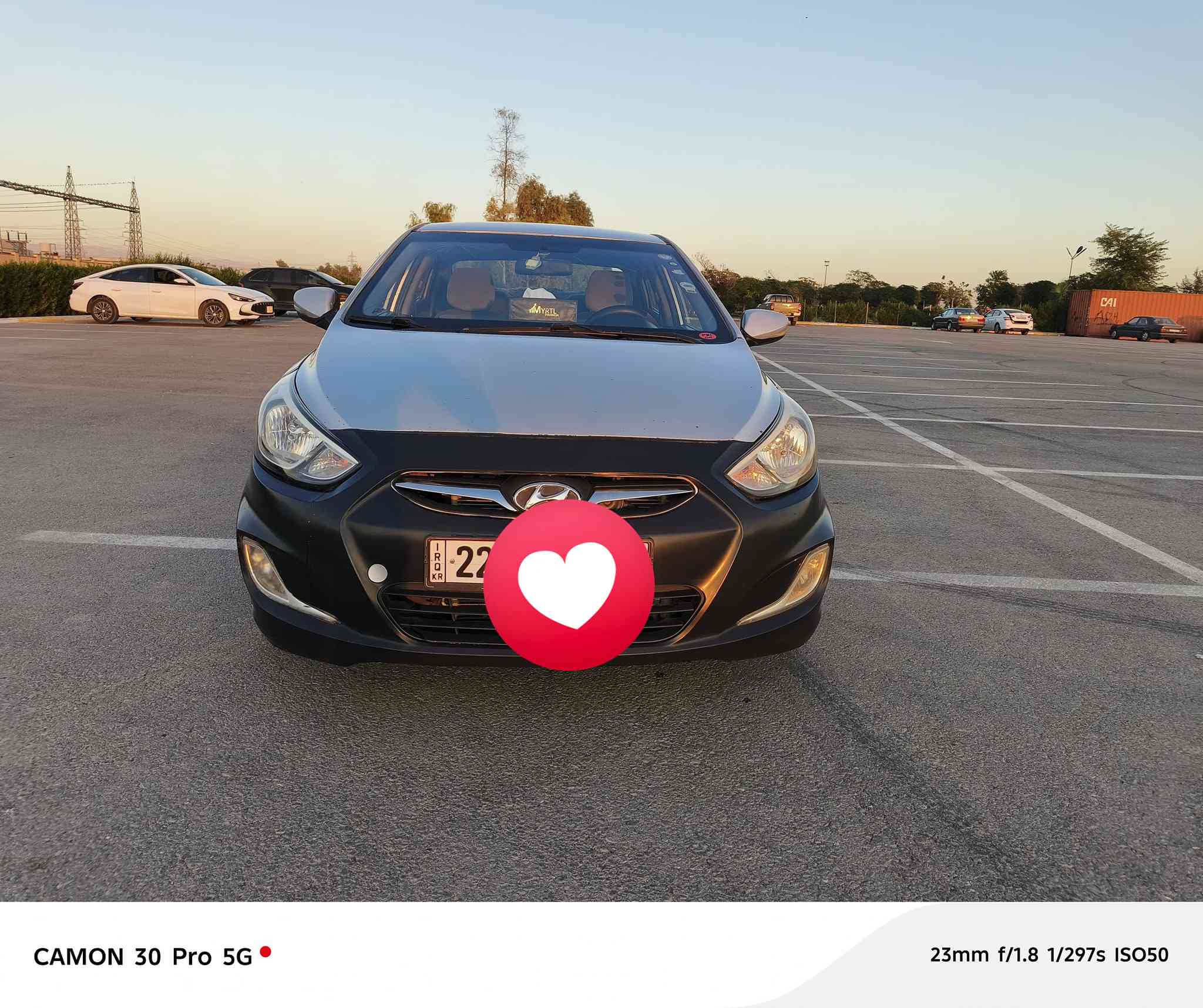 للبيع 
اكسنت سلفر موديل 16 
رقم اربيل 
سنويه هزه رقم كلو جديد 
محرك 16 منزلو جديد مال كصه 
تخم تاير جديد 
كير توماتيك 
جامات 4 كهرب 
ABS 
تحكم جهتين 
السيارة مطوزه عام تقحيل فقط 
بجم صندوق كبس 
تكم كلها كفاله 
سعر 83 ورقه وبي مجال كلش بسيط 
عنان أربيل ***********
