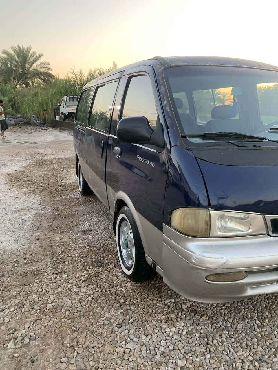 السلام عليكم بريجو موديل 2001 بسي رقم انكليزي محرك بي بخار كير اكسن جدد السعر 72 وبيه مجال المكان بابل  ***********

