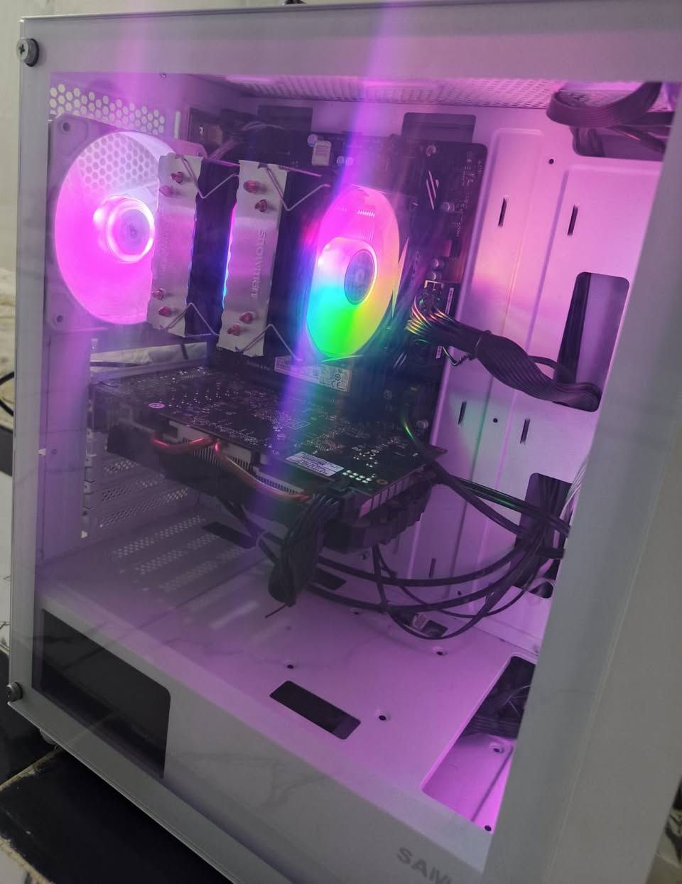 شغل ولعب
كرت شاشة 580
(معالج  3600 5 Ryzen مستعمل جبته بلعبة سكواد درجة حرارة 65  يعني اخو جديد) 
بور سبلاي600Deep Cool
مذر بورد MSI 8450M-A PRO MAX II
رامات16
UBS2000
شاشة raptor 180هرتز  استخدام شهر
كيسsama

السعر 850الف قفل 🔒
تجميعة كاملة بعد شتريد وقسم بالله وبدون حلفان استخدام شخصي وصار عندي شغل ومالي واهس بيها واريد ابيعها


**إذا كنت صاحب هذا الإعلان وتريد حذفه لأي سبب، رجاءا أرسل رسالة إلى الدعم الفني**