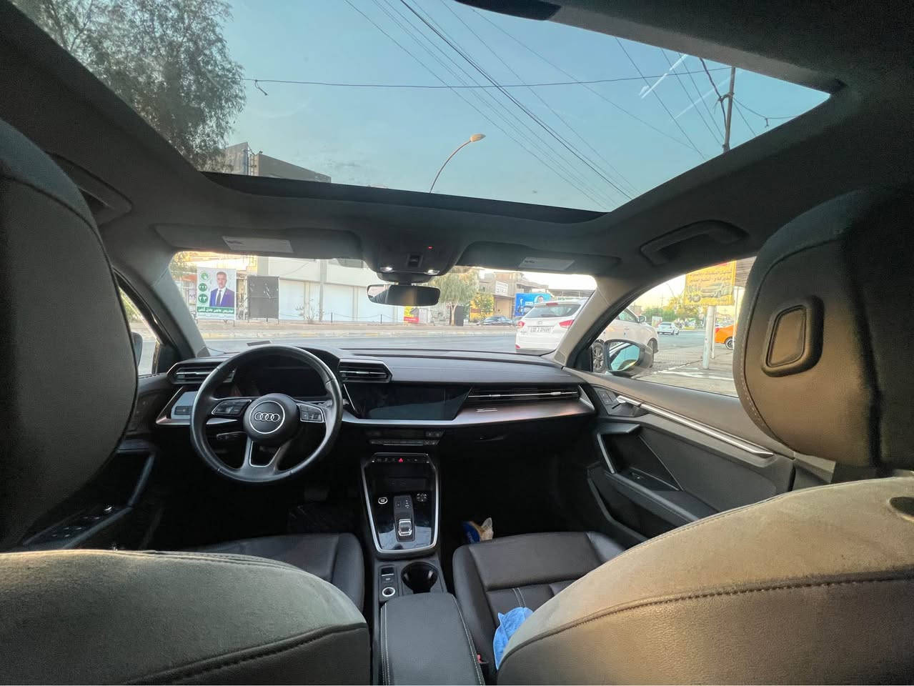 سیاره نظيف جدا و فول مواسفات  محرك ٢٠ توربو 
٣ قطعه سبغ بدون اي دواخل و بدون ارباك
١٨٥ $ بي مجال 
*********** أربيل, العراق
