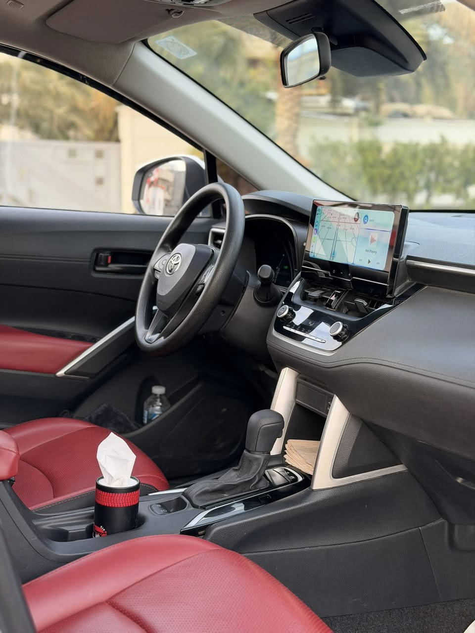 كورلا كروز 2024
ماشية 16 الف 
داخل احمر 
كشن كهربائي 
بيهة فقط طخه بسيطه بالباب خلف السايق موضحة بالصوره
السعر : 170$ بيهة مجال للشراي
للاستفسار : ***********
