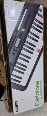 اورك غربي • ضوئي • حلة