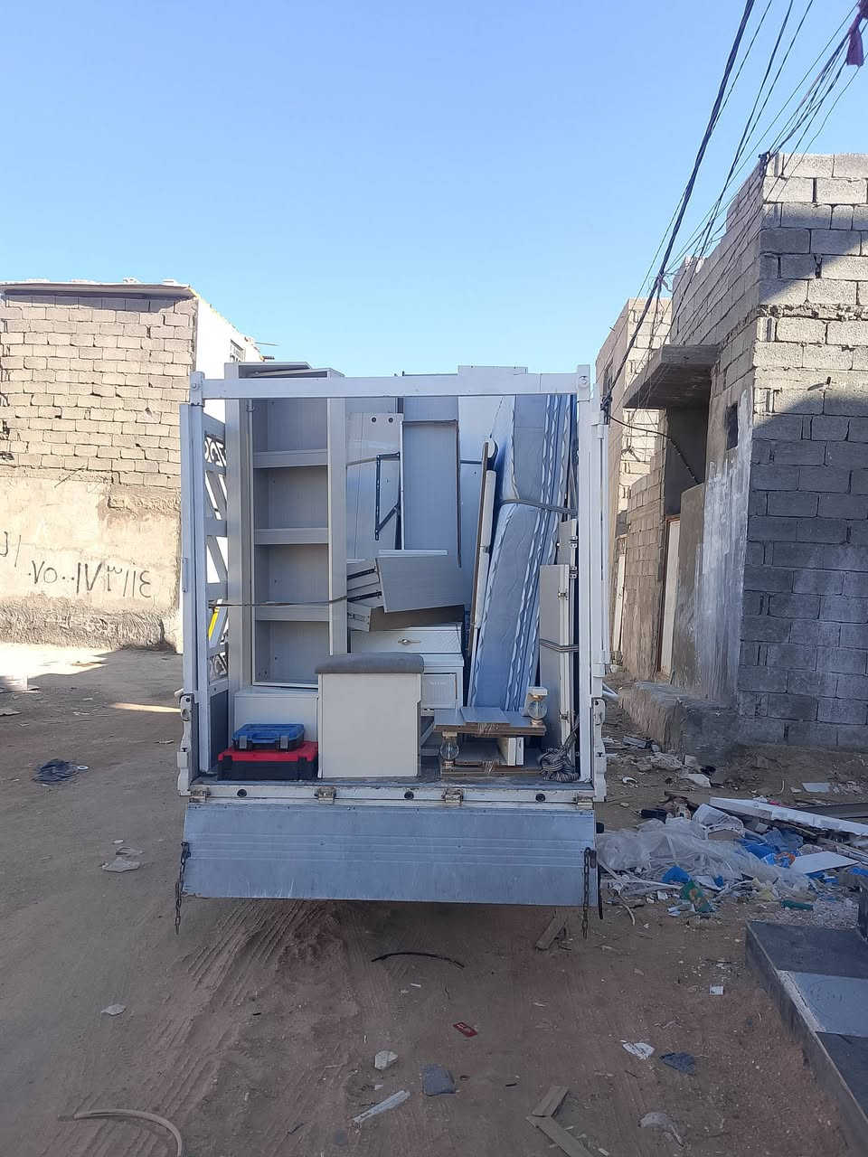 نجار فتح وشد ونقل انوع الغرف التركي العراقي الماليزي يوجد كادر عمال متخصص ونقل الأثاث العام داخل وخارج كربلاء جميع المحافظات التوصيل مسؤوليتنا الاتصال *********** + واتساب
