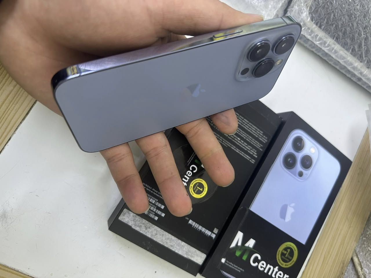 ايفون ١٣ برو
نورمان ما مبدل شي شرط ما يعبر هواء
ضد مي 
((ذاكره١٢٨))
((دبل سيمكرتza))
البطاريه ٨٩
نضافه فول جهاز مع كارون
السعر ٥٥٠✅🤑💵بي مجال حك جيا

العنوان موصل ايسر حي وحده

خاص مفتوح وا اتصاله***********/***********
