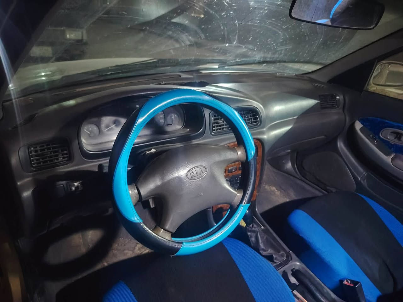 السلام عليكم
كيا كرويدس موديل 2000 

بيع او مراوس 
رقم نجف سنويه لل 29   سياره تعمير جديد 
كير عادي محرك 1600 
مابيها نقص بس شغلات بسيطه كلش 

سعرها 38 وبيها مجال بسيط 

عنوان ديوانيه قضاء الشاميه 

***********
