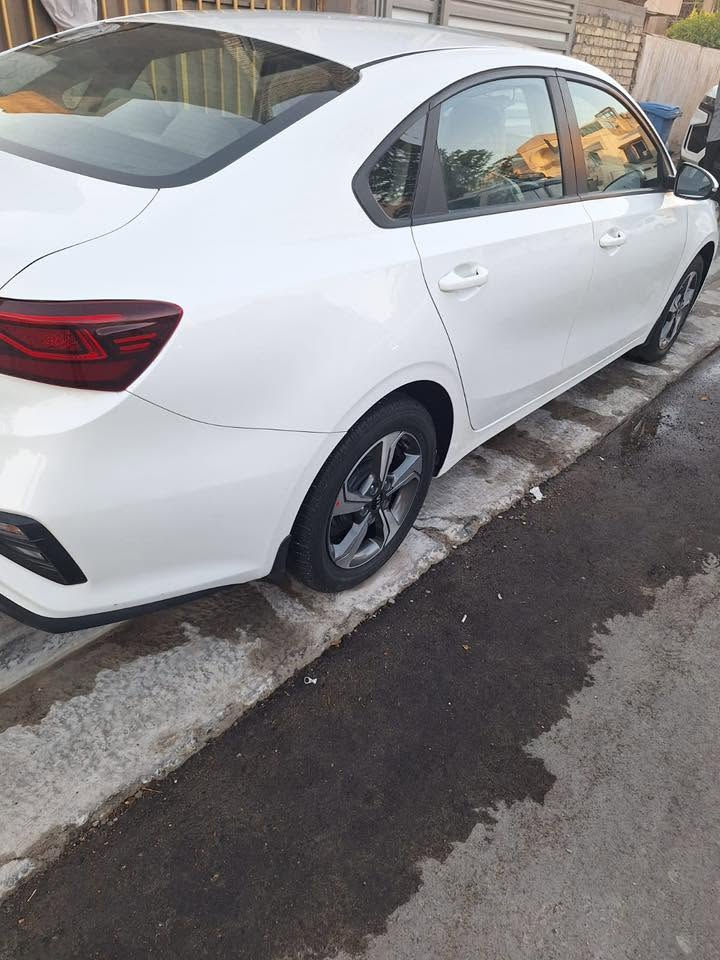 السلام عليكم
سيراتو 2019 خليجي رقم بغداد دولي نص فول مري شفط اشاير مري قطعتين تبريد تحكمات ستيرن خمسه ويل كب الاتصال ‭***********‬
