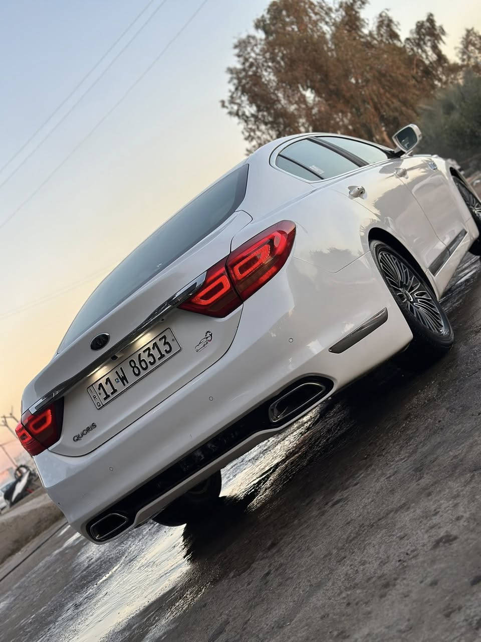 للبيع سيارة كيا كورس موديل 2013 خليجي
السيارة فول مواصفات الفئه الاوله 

المواصفات

1- كيا كورس موديل 2013 خليجي  

2- محرك 6 سلندر 3800 

3- ويل كب حجم 18 اصلي وكالة عدد 5 ويل كب 

4- ابواب السيارة ال4 شفط كهرباء 

5- قبق جنطة كهربائي شفط

6- مرايا جانبية كهربائية شفط مع السويج مع حساسات الاجتياز الجانبية 

7- بصمات ابواب عدد 5 ابواب وجنطة 

8- حساسات امامي خلفي اصل 

9- السيارة 4 كاميرات امامي وخلفي ومرايا 

10- لايتات زينون عالي ناصي مع كشافات دعامية LED 

11- بخاخات لايتات 

12- بردة خلفية كهربائية اصل مع بردات اصلية للابواب الخلفية

13- فتحة سقف سلايد روف 

14- مرايا جانبية حساسة وعاكسة للضوء العالي 

15- غرفة السيارة جلد بيجي اصل 

16- كشنات الصدر تحكم فول كهرباء والتحكم داخل الابواب مع ذاكرة كشن

17- كشنات السيارة ال 4 تدفئة وتبريد

18- شاشات اصلية في الكشنات الامامية لعرض ال DVD 

19- تحكم ستيرن جهتين متكامل بلوتوث وحاكية وتحكم صوت وسرعة 

20- رادار امامي لتثبيت المسار والسرعة ومانع التصادم

21- كشنات خلفية واسعة جدا مع تحكم بمجموعة من الايعازات في اللوحة الخلفية 

22- تحكم في التبريد والشاشة الرئيسية والبردة الخلفية من المقاعد الخلفية 

23- تحكم كهرباء في الكشنات داخل الكشن تحكم اضافي 

24- تحكم كهرباء في الكشنات الخلفية 

 

26- وضعيات قيادة عدد 3 طبيعي واقتصادي ورياضي 

27- ستيرن كهربائي الحركة 

28- مع مجموعة  من الايعاز في هذا الموديل

سيارة مكفولة كفالة عامة السعر 175الشراي يتصل *********** العنوان بغداد الكاظميه
