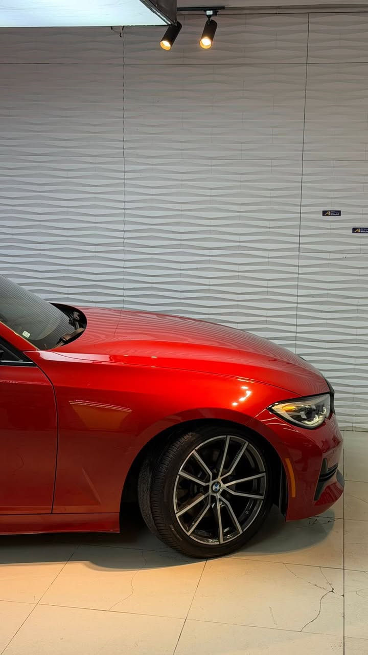 بي ام دبليو موديل 2022 
حجم330 مكينه2000تون تيربو ..
فول مواصفات ..
(( بجم كبسسسس ))

فتحه /شاشه ديجيتل/كامره خلفيه/كشنات تدفئه وكهرباء تحكم/هيتر ستيرن /بصمه ابواب وتشغيل /مري كهرباء/تشغيل عن بعد /لايتات امامي متحرك ويه الستيرن / لد داخلي متعدد الالوان /داخل جلد ولون عسلي ..الخ

السياره عليه اكزوز من امريكا 
وعليه كاربون فايبر حقيقي 
وعليه دبلات ولويات من امريكا 

ماشيه 29800 مايل يعني 30
حادث /
باب و جاملغ خلفي جهه سايق كلير
ايرباك ستيرن فقط .
السياره جديده بمعنئ كلمه

السعر المطلوب

282 .  ورقه وبيها مجال

هذا رقمي ***********
مكان سياره بغداد الجادريه
