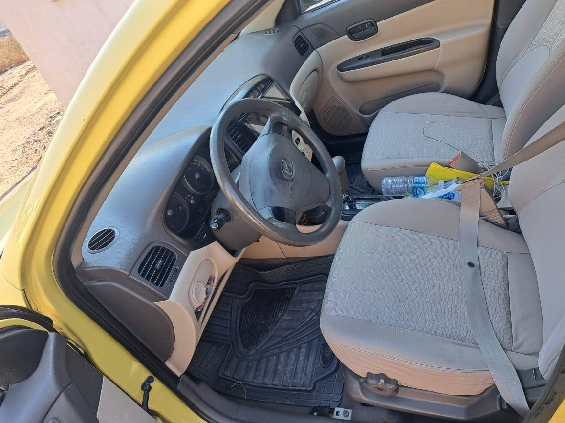 السلام عليكم
اكسنت شركة العامه
موديل 2011
مكان السياره بغداد 
السعر 97بيها مجال
***********
