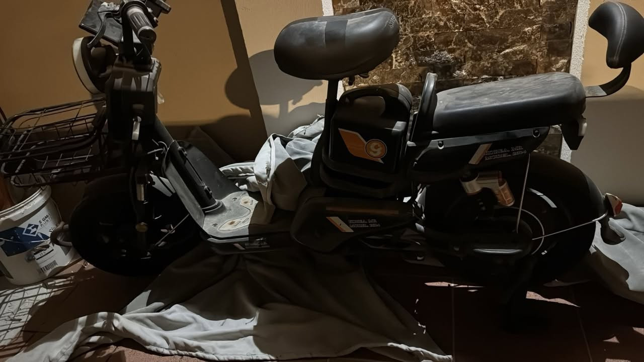 دراجه حجم 20 مخزونه للبيع كلشي شغال بيه
الرقم : ***********
