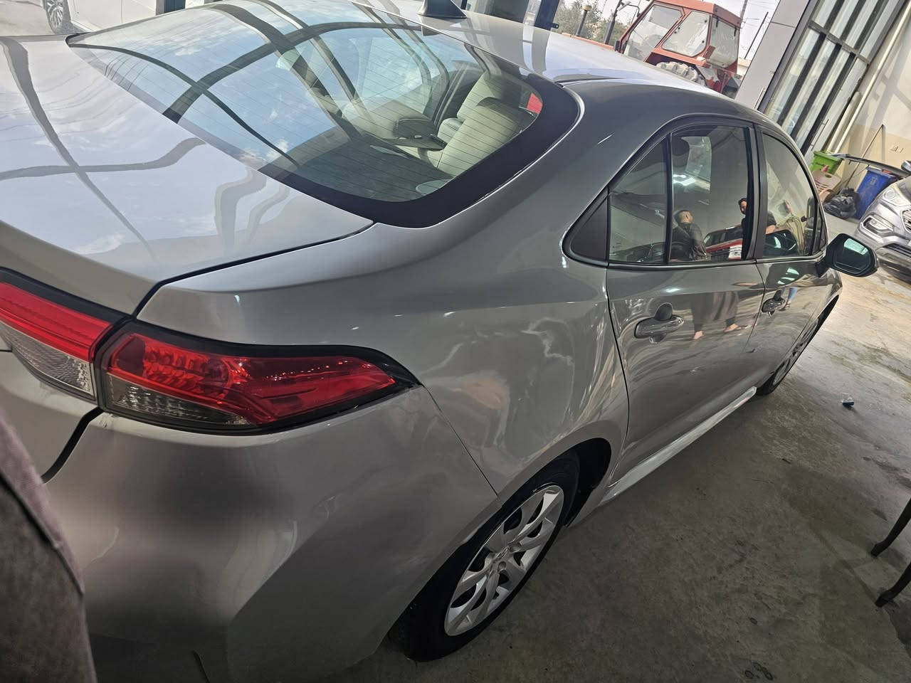 كورلا موديل  ٢٠٢٤ رقم بغداد بيه أربع قطع جاملغات اماميه  وبنيد  وجاملغ خلفي  محرك ١٨٠٠ ماعىف ٢٠٠٠ ولله ماعرف
سعره ١٢٥ قفل قفل ماشيه ١٠ الف فقط لومكلوبه ماتلكيه بهيج سعر عندي ضرف وريد ابيع اخوان  اسياره جاهزه على اخر حبايه برغي مابيه نقص بدون عمله وشنو مجاله وماشنو سياره جديده بالكارتون زيرو شركه تخدمك اتصل وتدلل *********** ماتخدمك صلي على نبيك
