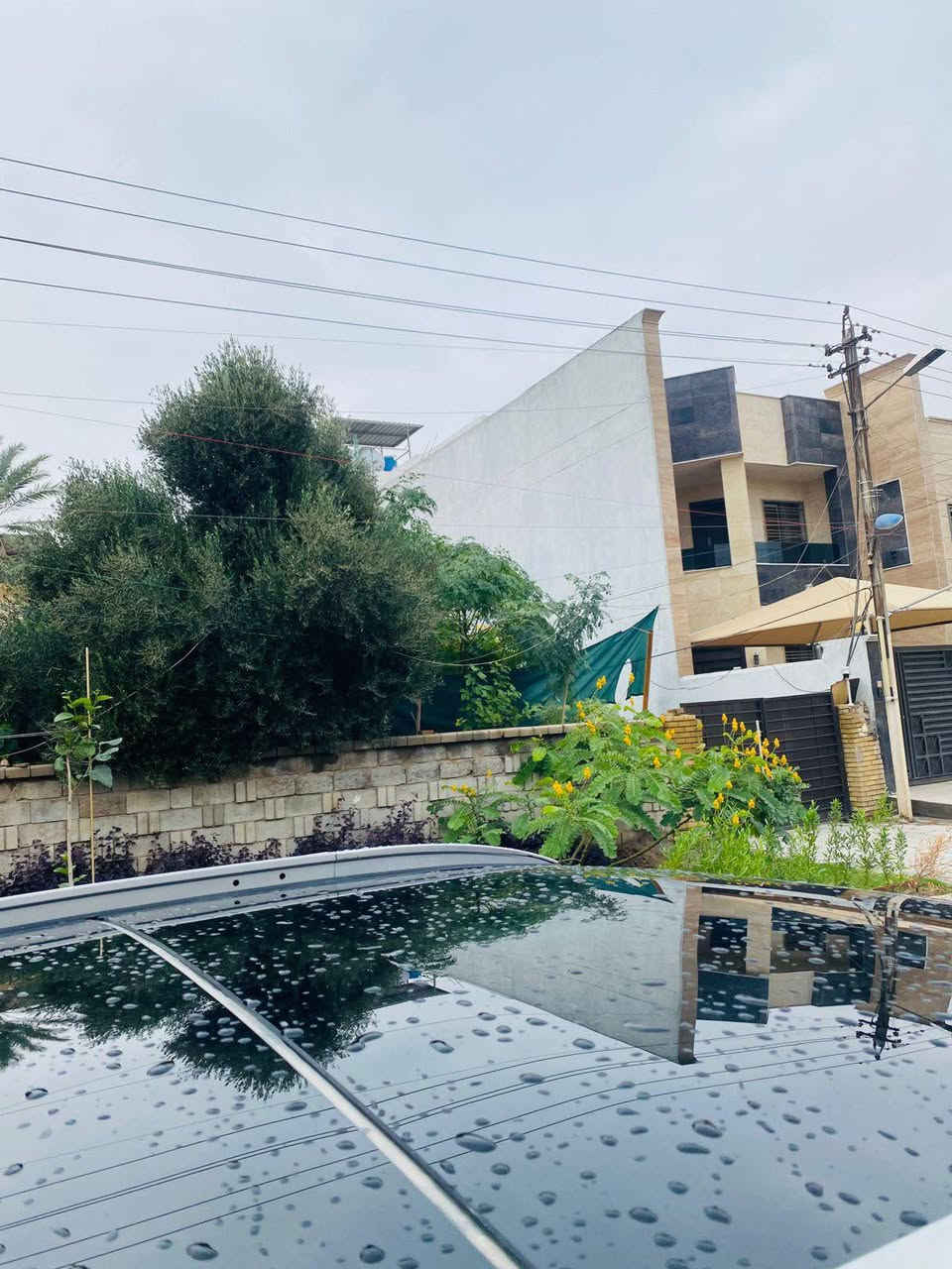 السلام عليكم سبورتج 2015 خليجي رقم بغداد الدولي بأسمي سياره جاهزه من كلشي بانوراما مري شفط كامره حساسات تحكم جهتين  بيهة فقط قبق جنطه صبغ  

مكاني بغداد 

السعر ‼️ علق بتم يجيك السعر بالخاص ‼️

للاستفسار ***********
