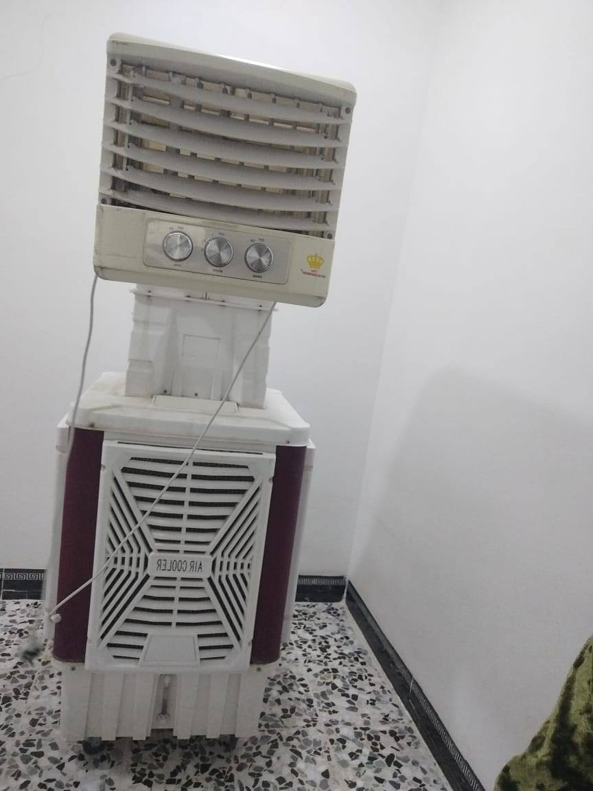 مبرده للبيع كونفيره حيل نضيفه السعر 150العنوان موصل حي الانتصار للتواصل خاص المو شراي لا يراسل الله يرحم والديكم


**إذا كنت صاحب هذا الإعلان وتريد حذفه لأي سبب، رجاءا أرسل رسالة إلى الدعم الفني**