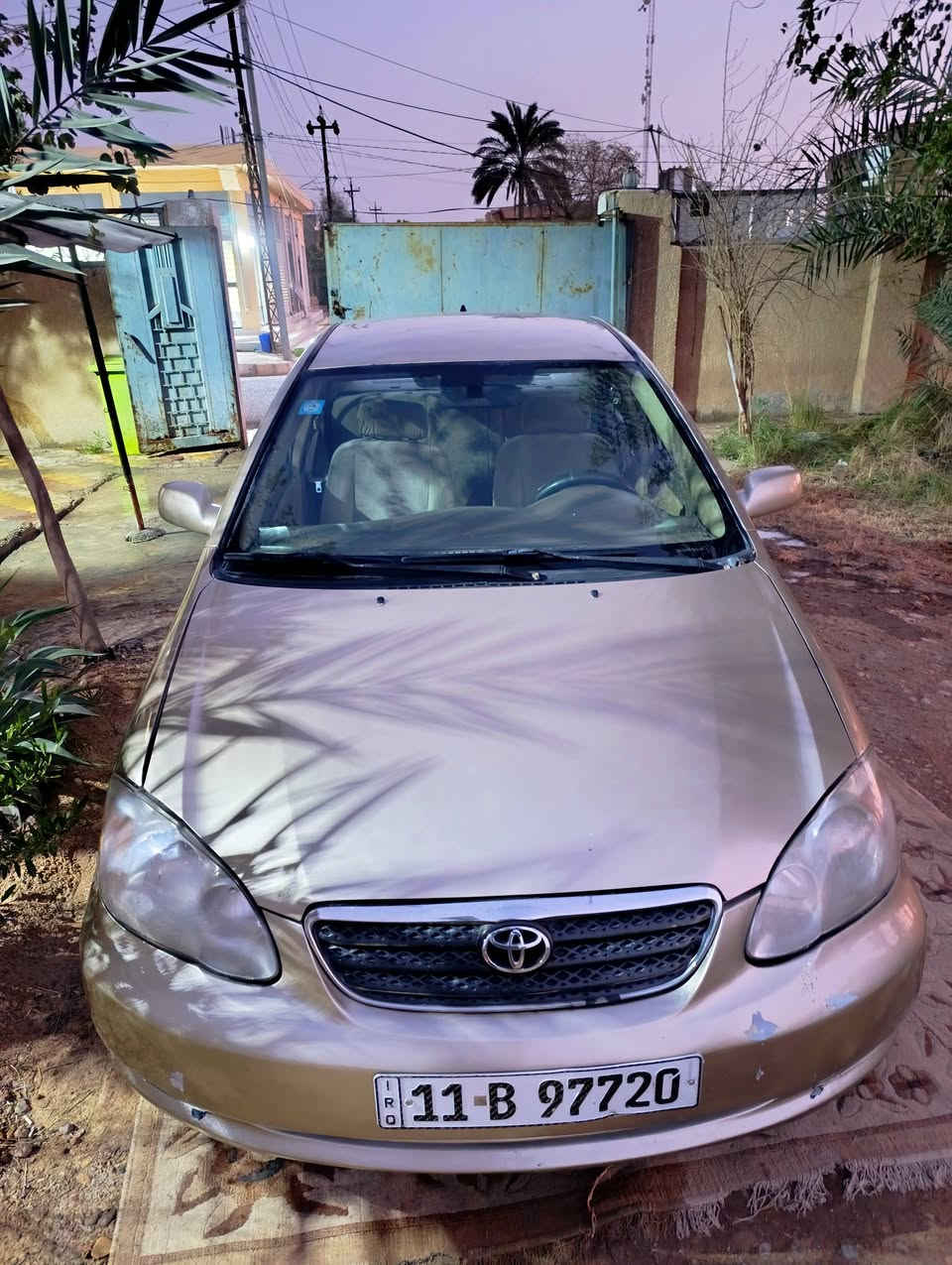 السلام عليكم
للبيع كورلا 2008 وارد امريكي مكينه 1800 مكينه وكير مكفولات صدر امامي وخلفي توب رقم بغداد انكليزي ضررها الجاملغ الخلفي بدون دواخل السياره بيها صبغ حزام للجماليه السعر 73 وبيها مجال  مكان السياره ديالى 
المقدادية ***********
