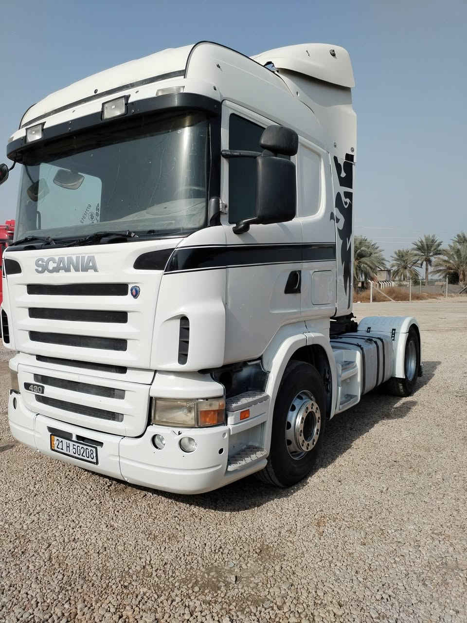 سكانيه للبيع ***********
*********** موديل 2006 محرك نجكسن كير ٣ب٣ تخم تاير مسجله فلات ينباع رأس وعربانه و
بس راس سنويه ل30 العنوان لحله جبله معرض النصراوي
