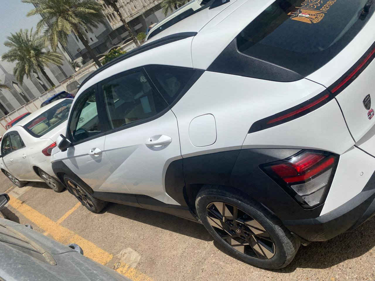 سلام عليكم 
كونا 2024 خليجي فول مواصفات واحد على واحد 
فتحة سقف
اشاير مري 
اوتو هولد
كير تعليق 8 نمر
محرك 2000 دوش
كشنات جلد 
مدوشمة السيارة يعني على وضع الشركة
ماشية 21km بالمنشور موجودة
لايت LED
قمارة نص جام اسود
حساسات امامية
جساسات خلفية
كامرة خلفية
كشن السائق كهربائي 
تبريد قطعتين
3 وضعيات قياده (سوبرت/نورمال/ايكو) 
شاشة عداد و شاشه مسجل متصلة
شحن لاسلكي و سلكي 
منافذ USB للمقاعد الخلفية و الامامية
ددشبول 3 الوان 🤍🖤🩶
عدادات الكترونية
سيارة كلش حلوة
مكانها بغداد دورة

رقم سلميانية
السيارة مكفولة و جاهزة للاسفسار ***********
