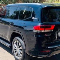 للبيع لاندكرو ٢٠٢٢  زيرو زيرو فئه GXR لمتد بفول مواصفات محرك ٤٠٠٠ تنفس...