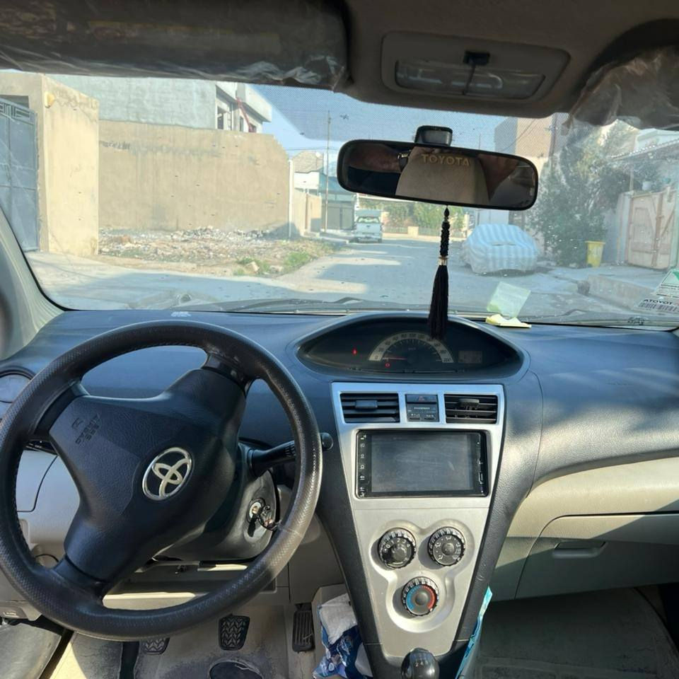 تویتا یارس 2007  
مالی دوستە ،گەری نیە
مەکینە گەورەیە 
سێ پارچەی پیشەوەی پیوەیەتی 
یەک قرچی بجوکی هەیە 

سعر : لە کۆمێنت داوای بکە ڕاستەوخۆ بۆت دێت 🤖 

گیر و مەکینە بەشەرت 
سەنوی نویە 

ژمارەی خاوەنەکەی 
***********
