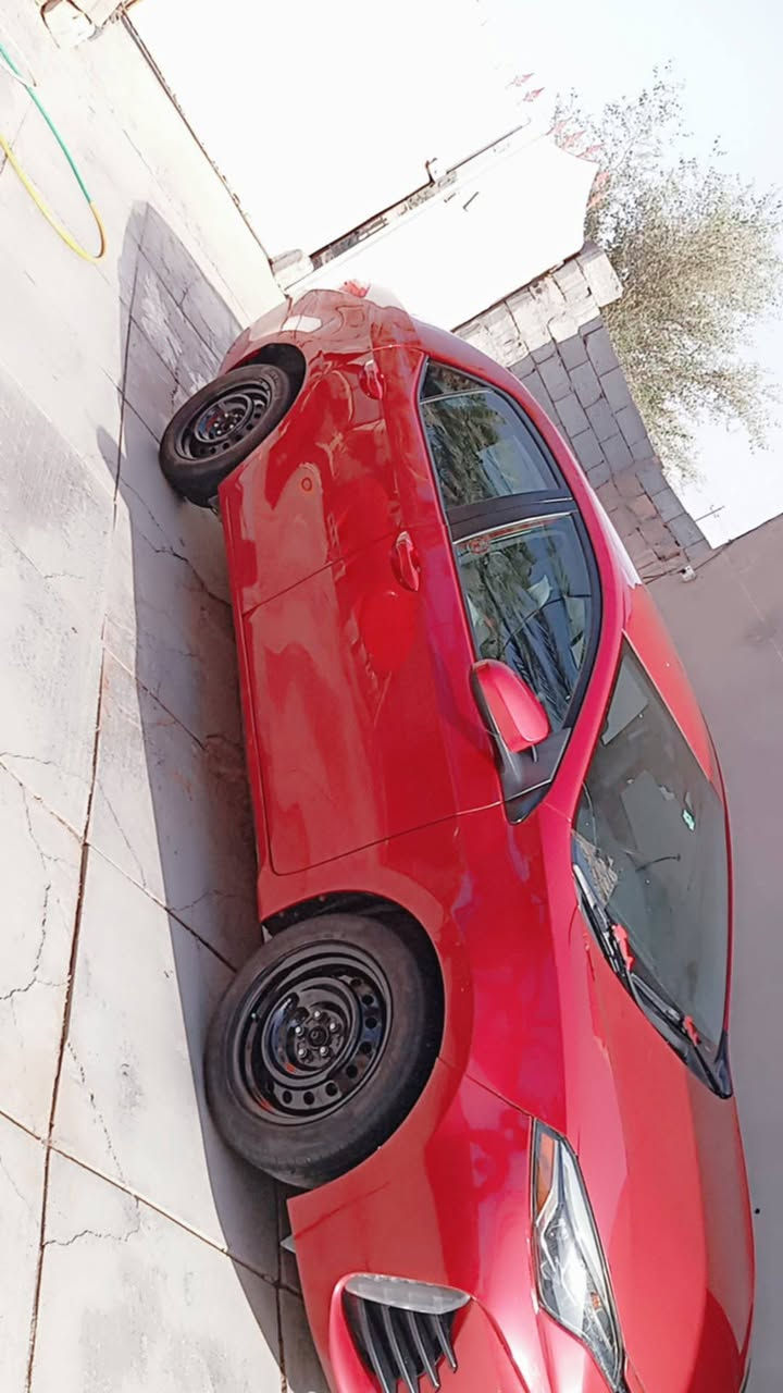 سلام عليكم  كورله 2019 وارد امريكي حاده جاملغ وبنيد سياره جديده خير من الله مكينه كير. حداديه تخم تاير السعر 130 وبيه مجال مايعجبك السعر ادعيله بل رزق. ***********
