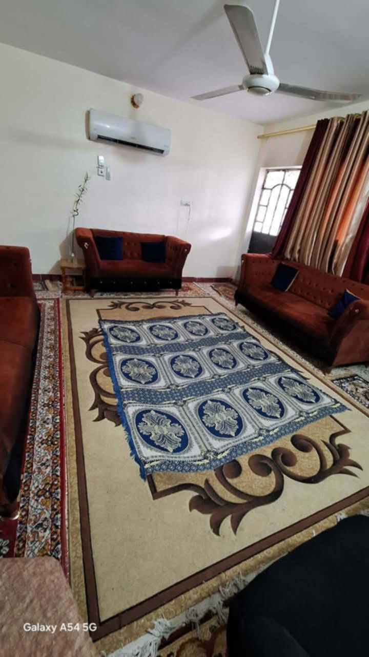 ***********
قيم وخذ تخم تركي ١٠ مقاعد 
عنوان بغداد السيديه 
شراي يتفضل واتساب
