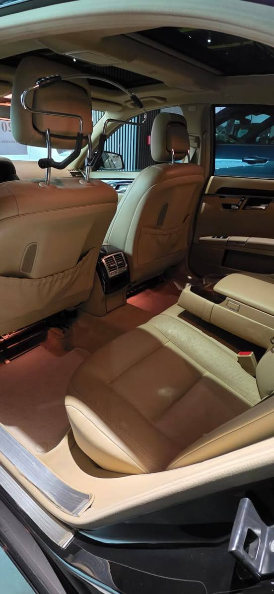 MERCEDES-BENZ S300 2012 (BCM) 
ماشي ٦٥ الف کم 
کلین تایتل 
بدون داخل 
بدون ایرباک
محرك ٦ سلندر  
شرکة اربیل BCM  استراد خاص
فول فول موصفات 
سعر 380 ورقة بي مجال 
مکان سیارة اربیل
~~~~~~~~~~
0751 2004 377
0750 397 7815
~~~~~~~~~~
MERCEDES-BENZ S300 2012 (BCM) 
ماوەی روشتن 65 هزار کیلۆمەتر 
کلین تایتل 
بێ ناوگرتن 
بێ ئێرباک
بزوێنەری 6 پستون
شرکة هولیر BCM  استراد خاس
فول موسفات 
نرخی 380 وەرقە و مجال 
شوێن هەولێر أربيل, العراق
