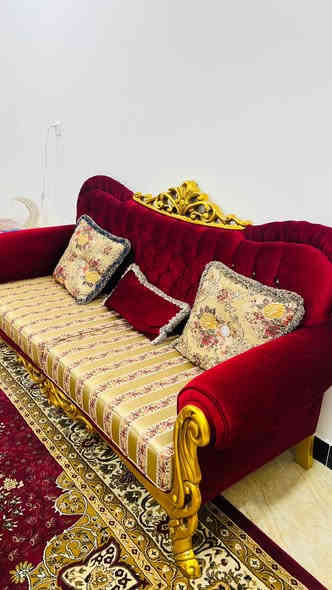 للبيع قنفات نظيفات جداً
عشره نفر

تواصل وتساب ***********
