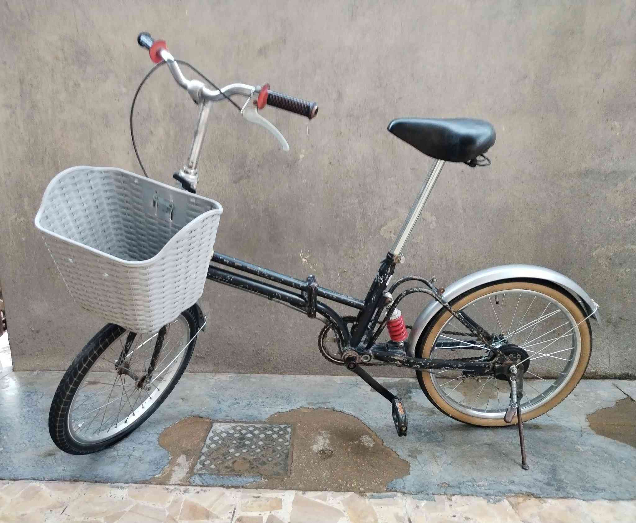 السلام عليكم بايسكل للبيع 🚲 يوجد بايسكل للبيع بايسكل نضيف حجم 20 السعر 65وبي مجال الموقع الأنبار القائم حصيبه قرب معهد النخبة النموذجي للأستفسار اتصال بالرقم ***********
