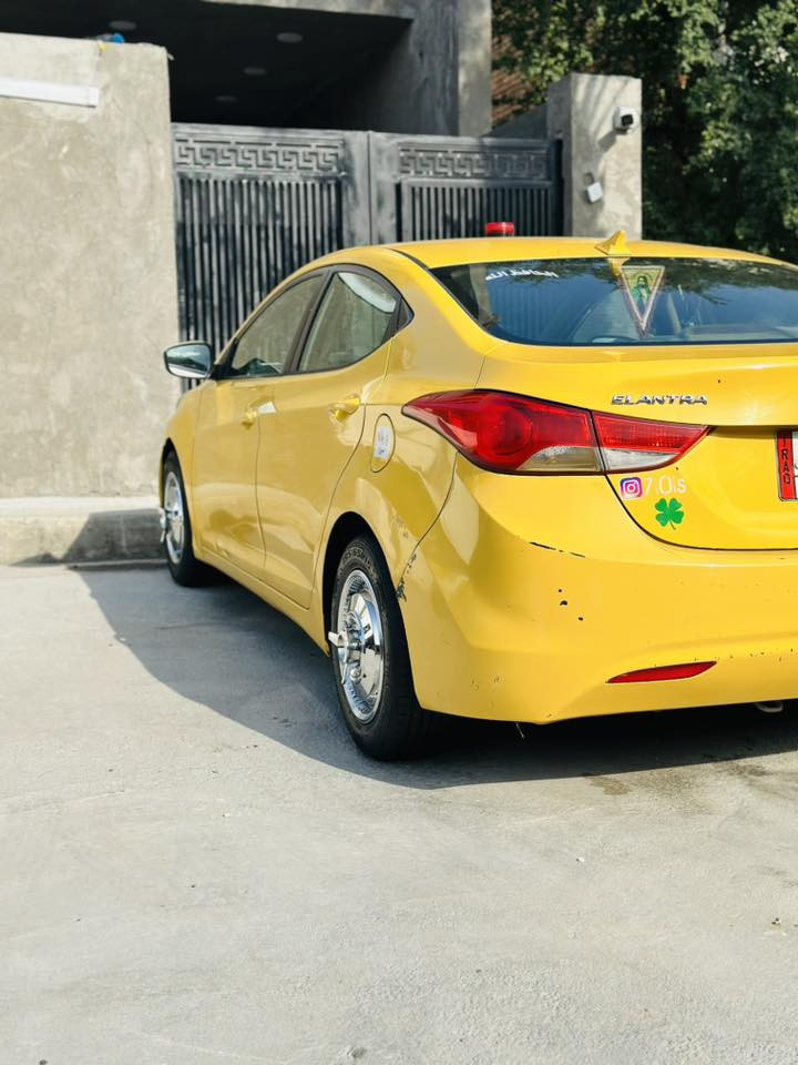 سلام عليكم النتره 13وارد أمريكي حادث فقط خشم جاملغ امامي لاشاصي ولا لغد مكفوله كير مكينه جدد تخم تاير جدد صدر امامي خلفي جدد تدفئه تبريد جدد السعر 105وبيهه مجال ***********مكان السياره بغداد السونار مرفق بلمنشور
