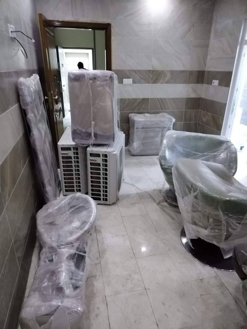 #شركه  أربيل: اربيل <u>أمانة ونقل سريع لي اثاث بيتك داخل المحافظة وخارج المحافظات لبضائعكم</u>  
    
  هل تبحث عن شركة نقل اثاث بيتك داخل اوخارج المحافظة بضائع موثوقة وآمنة في جميع محافظات العراق؟  
    

  لا تبحث أكثر!  نقليات أربيل هي الحل الأمثل لنقل بضائعكم بأمان وسرعة.  
    
  - نغطي جميع محافظات العراق:  نصل إلى أي مكان تحتاجونه في العراق.  
  - أسطول متطور من السيارات المؤمنة:  نضمن سلامة بضائعكم طوال رحلة النقل.  
  - خدمة عملاء متميزة:  فريقنا على استعداد دائم للإجابة على استفساراتكم وتلبية احتياجاتكم.  
  - أسعار تنافسية:  نقدم لكم أفضل خدمة بأفضل الأسعار.  
    

  اتصل بنا الآن واحصل على عرض سعر مجاني:  
    
  رقم الهاتف:
  [📱***********)  [***********《واتساب 

[***********] اتصل اواتساب [***********《واتساب 

[***********] اتصل اواتساب [***********《واتساب 
***********/اتصل اواتساب 
/اتصل واتساب][نستقبل اتصال على مدار 24ساعه
  <u>لا تتردد، امنح بضائعك الأمان الذي تستحقه مع نقليات حالجوهرة!</u>
