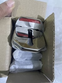 اغراض سيارات • قطع غيار • مجموعة كاملة