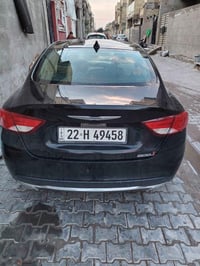 كرايسلر ٢٠٠ • ٢٠١٦ • أمريكي