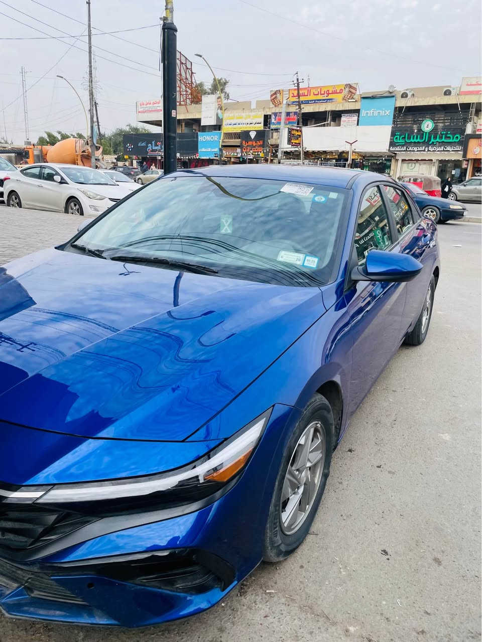 للبيع فقط بدون مراوس
هونداي الانترا بانزين 2000 دوش 2024
لون جويتي 

السعر (162)

النترا 2024

وارد امريكي  

حادثها صبغ قليل بربع البنيد وربع الجاملغ كلش قليلبدون ايرباك بدون دواخل شواصي لغود مكفولة 
كلشي سليم بارد شبر قليل 

كفالة بدون ((ايرباك))

شاشة ديجتل لد كار بلي 

رادار امامي خلفي جانبي 
حساسات 

توقف ذاتي

رادار خلفي رادار جانبي 
تحديد مسار 
قيادة ذاتية 
تنبيه خروج المسار 

ويل كب لد نهاري لايت زنون بلادي 

تنبيه اهتزاز بلستيرن 

السيارة موجودة بغداد  الشعب بلقرب من الهايبر

للستفسار *********** بغداد, العراق
